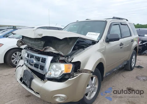 2011 Ford Escape Xlt из США, поврежденный, VIN 1FMCU0D76BKB02169